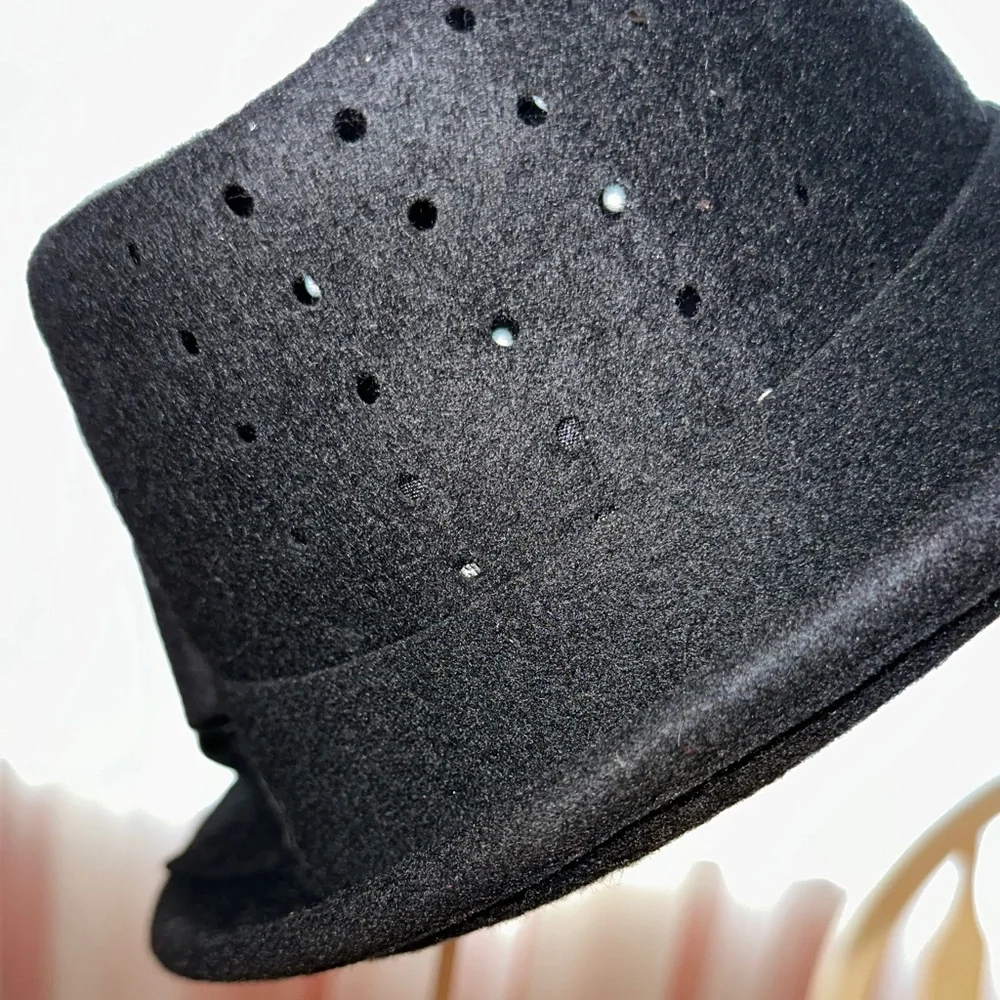Midnight Velvet Black Party Hat